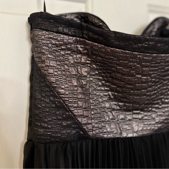 SOLD⚡️🥤TIBI Bond Girl Strapless Metallic Pleated Dress 2 The Flash Wardrobe - Picture 7 of 13